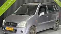 Paars Gebruikt 2003 Opel Agila Cosmo Hatchback | € 999 (Eerlijke prijs)