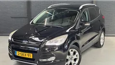 Zwart Gebruikt 2013 Ford Kuga Titanium SUV | € 11.425 (Eerlijke prijs)