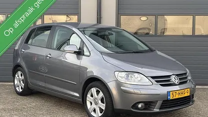 Grijs Occasion 2008 VW Golf Plus Cross Sportline MPV | € 5.249 (Eerlijke prijs)