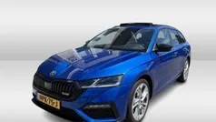 Blauw Gebruikt 2021 Skoda Octavia RS Stationwagen | € 29.950 (Eerlijke prijs)