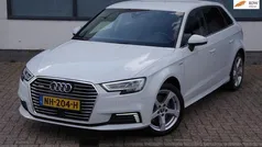 Wit Gebruikt 2017 Audi A3 Sportback Hatchback | € 20.750 (Eerlijke prijs)