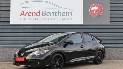 Zwart Gebruikt 2015 Honda Civic Elegance Hatchback | € 11.725 (Eerlijke prijs)