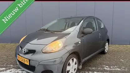 Gebruikt 2011 Toyota Aygo Cool Hatchback | € 2.950 (Eerlijke prijs)