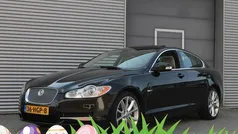 Zwart, metallic lak Gebruikt 2008 Jaguar XF Premium Luxury Sedan | € 9.999 (Eerlijke prijs)