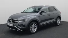 Gebruikt 2025 VW T-Roc Style SUV | € 35.440 (Eerlijke prijs)