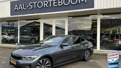 BMW 330e