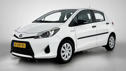 Gebruikt 2013 Toyota Yaris Hybrid Comfort Hatchback | € 9.950 (Eerlijke prijs)