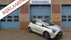 Gebruikt 2021 Toyota Aygo X-play Hatchback | € 14.250 (Eerlijke prijs)