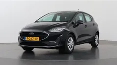 Zwart Gebruikt 2022 Ford Fiesta Hatchback | € 16.635 (Eerlijke prijs)
