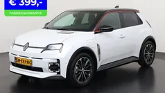 Gebruikt 2025 Renault R5 Iconic Hatchback | € 32.740 (Eerlijke prijs)