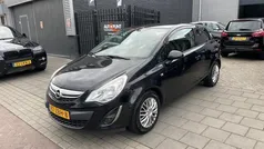 Zwart Gebruikt 2012 Opel Corsa Color Edition Hatchback | € 2.999 (Eerlijke prijs)