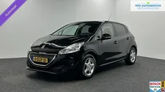 Zwart Gebruikt 2013 Peugeot 208 Hatchback | € 4.750 (Eerlijke prijs)