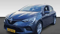 Gebruikt 2020 Renault Clio V Zen Hatchback | € 12.440 (Eerlijke prijs)