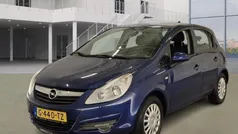 Blauw Gebruikt 2009 Opel Corsa Essentia Hatchback | € 2.450 (Eerlijke prijs)