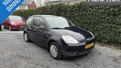 Occasion 2005 Ford Fiesta Style Hatchback | € 1.245 (Eerlijke prijs)