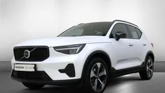 Wit Gebruikt 2025 Volvo XC40 Plus SUV | € 47.445 (Eerlijke prijs)