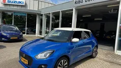 Blauw Gebruikt 2017 Suzuki Swift Hatchback | € 14.950 (Eerlijke prijs)