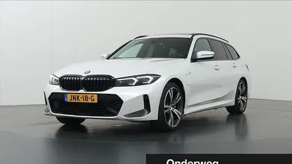 Occasion 2023 BMW 330 Comfort Edition Stationwagen | € 40.435 (Eerlijke prijs)