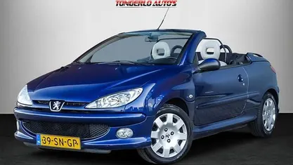 Occasion Peugeot 206 CC 109 PK (80 kW) 2006 Blauw Cabriolet