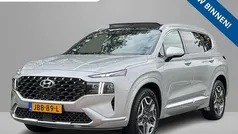 Gebruikt 2024 Hyundai Santa Fe Premium SUV | € 48.890 (Eerlijke prijs)