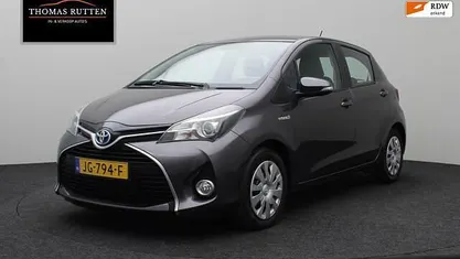 Occasion 2015 Toyota Yaris Hatchback | € 8.750 (Eerlijke prijs)