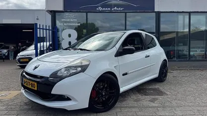 Wit Gebruikt 2010 Renault Clio R.S. R.S. Hatchback | € 7.950 (Goede deal)