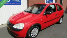Gebruikt 2001 Opel Corsa Comfort Hatchback | € 950 (Eerlijke prijs)