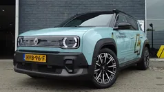 Gebruikt 2025 Renault R4 Iconic SUV | € 36.195 (Eerlijke prijs)