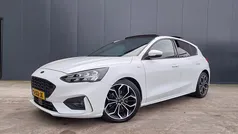 Gebruikt 2018 Ford Focus ST-Line Hatchback | € 16.450 (Eerlijke prijs)