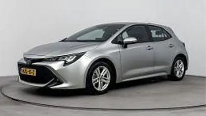 Gebruikt 2022 Toyota Corolla Hybrid Active Hatchback | € 22.200 (Eerlijke prijs)