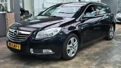 Zwart (metallic) Gebruikt 2009 Opel Insignia Edition Stationwagen | € 3.850 (Eerlijke prijs)