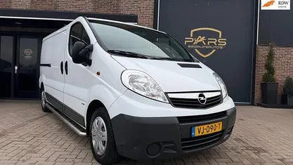 Occasion Opel Vivaro 90 PK (66 kW) 2014  (metallic) MPV