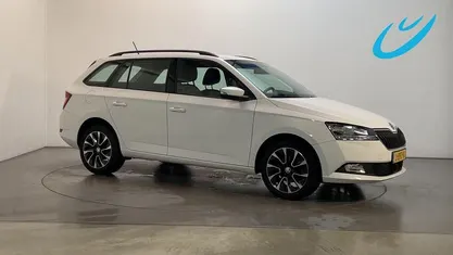 Wit Occasion 2020 Skoda Fabia Business Line Stationwagen | € 13.900 (Eerlijke prijs)