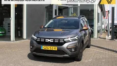 Grijs Gebruikt 2025 Dacia Jogger Extreme MPV | € 29.140 (Duur)
