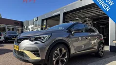 Grijs Gebruikt 2023 Renault Captur Engineered SUV | € 25.895 (Eerlijke prijs)