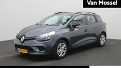 Grijs Gebruikt 2017 Renault Clio GrandTour Life Stationwagen | € 9.400 (Eerlijke prijs)