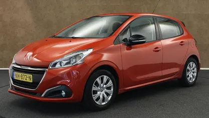 Occasion 2017 Peugeot 208 Hatchback | € 7.445 (Eerlijke prijs)