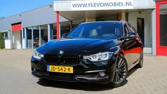 Zwart Gebruikt 2016 BMW 320 Executive Stationwagen | € 12.950 (Eerlijke prijs)