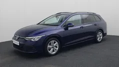 Blauw Gebruikt 2023 VW Golf VIII Life Stationwagen | € 21.740 (Goede deal)