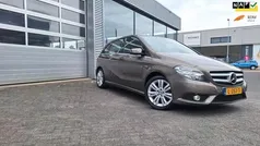 Grijs Gebruikt 2012 Mercedes B200 Prestige MPV | € 9.949 (Goede deal)