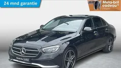 Zwart Gebruikt 2023 Mercedes E300 Luxury Sedan | € 46.950 (Super prijs)