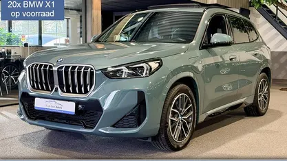 Groen (metallic) Occasion 2024 BMW X1 Executive SUV | € 54.990 (Eerlijke prijs)