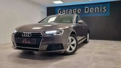 Grijs Gebruikt 2017 Audi A4 Sport Sedan | € 20.490 (Eerlijke prijs)