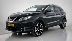 Zwart metallic Gebruikt 2017 Nissan Qashqai Tekna SUV | € 17.945 (Eerlijke prijs)