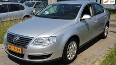 Gebruikt 2007 VW Passat Comfortline Sedan | € 2.250 (Eerlijke prijs)