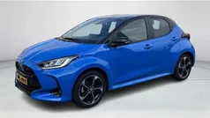 Blauw Gebruikt 2024 Toyota Yaris Hybrid Edition Hatchback | € 28.445 (Eerlijke prijs)