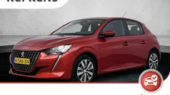 Rood Gebruikt 2020 Peugeot 208 Active Hatchback | € 14.225 (Eerlijke prijs)
