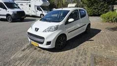 Wit Gebruikt 2010 Peugeot 107 Hatchback | € 3.250 (Eerlijke prijs)