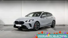 Grijs, metallic lak Gebruikt 2025 BMW 120 M Sport Hatchback | € 48.900 (Eerlijke prijs)