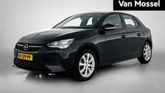 Zwart Gebruikt 2022 Opel Corsa Edition Hatchback | € 13.940 (Eerlijke prijs)